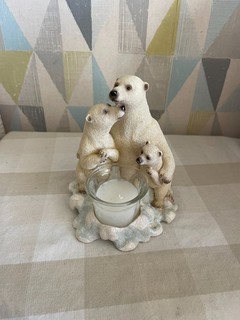 6" Polar Bear Family Tea Light Holder