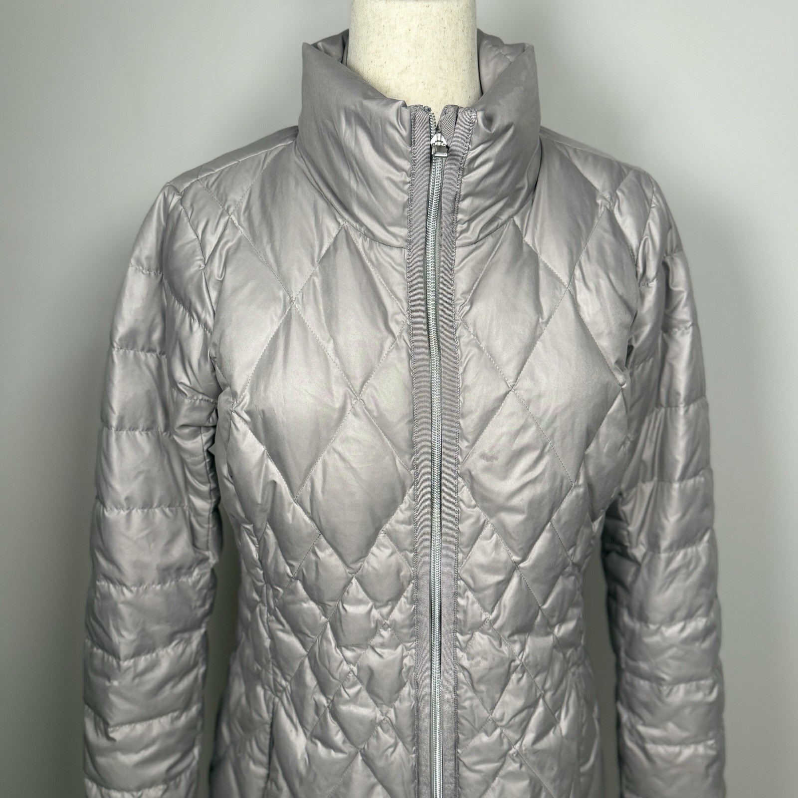 Athleta Responsible Down Jacket Silver Gray MED |… - image 3