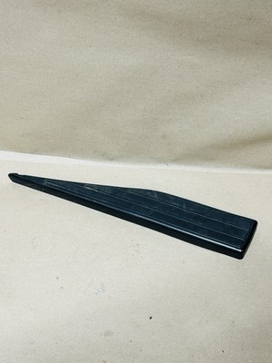 96-04 Toyota Tacoma StepSide Bed Rear Driver Side Bed Trim Step Pad 66436-04010