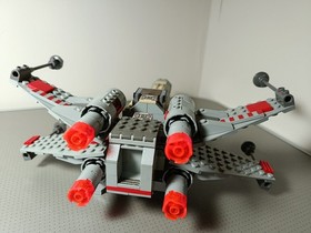 Lego Star Wars Set 7140 X-wing Fighter. Nice Condition.