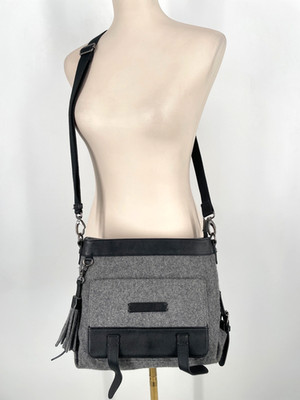 Sherpani Willow O/S Gray canvas Leather Crossbody Shoulder Bag Purse w/ Tassel