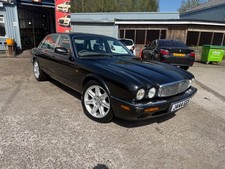 Jaguar Xj8