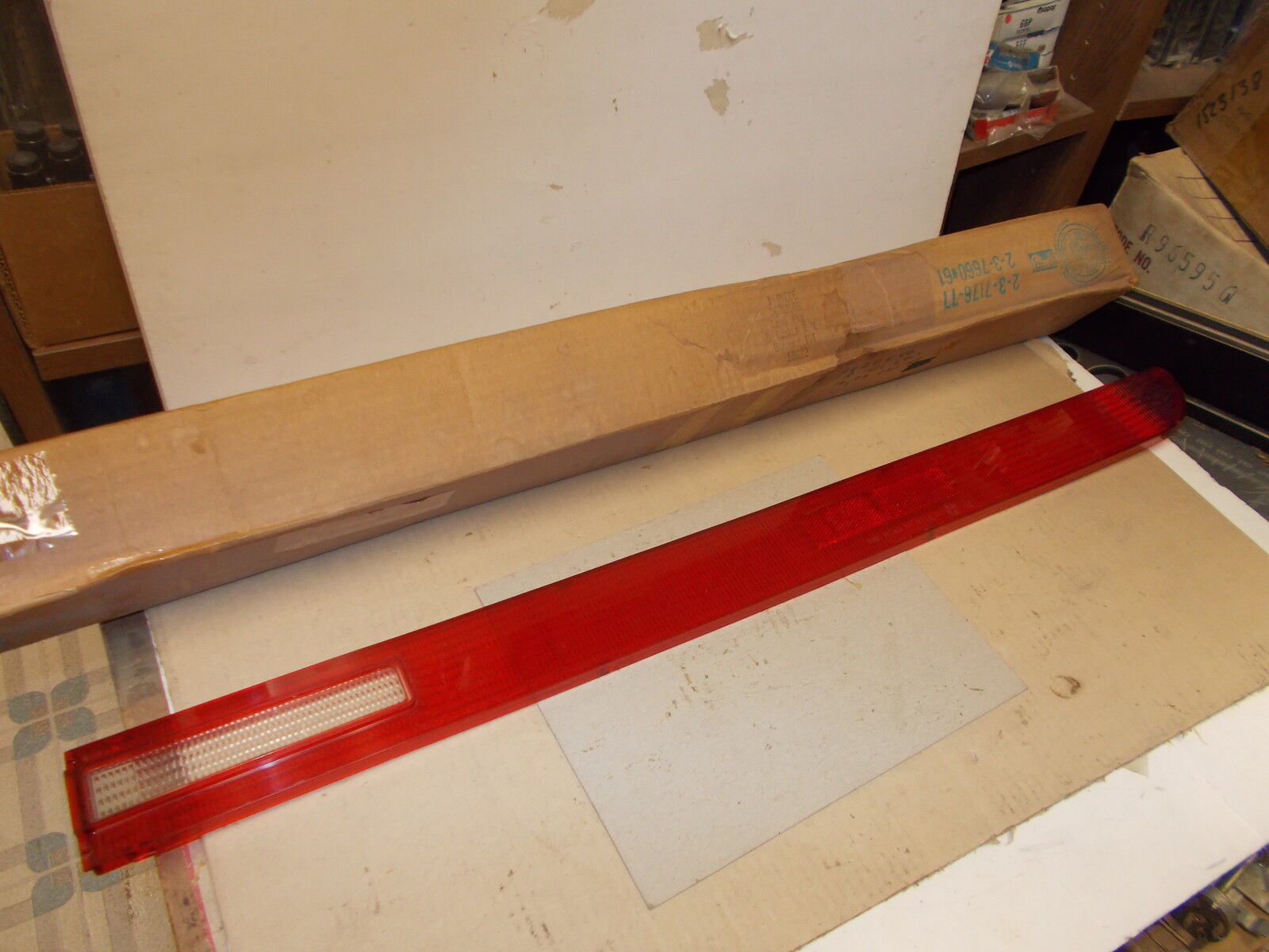 Mopar NOS Tail Lamp Lens w/o Gasket Rt. 1973 Chrysler New Yorker