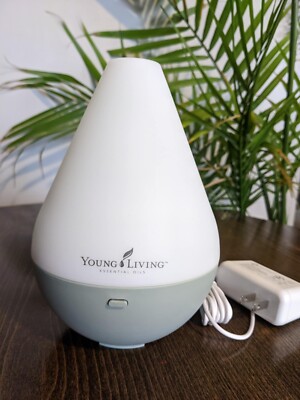 New! Young Living Essential Oils DEWDROP Essential Oil Ultrasonic Diffuser