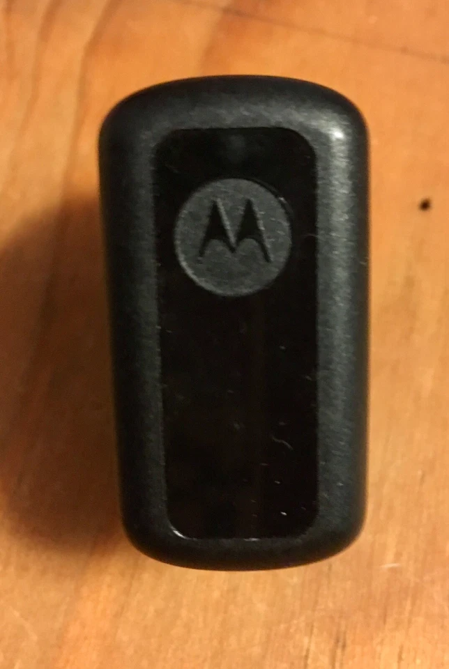 Cargador Motorola SSW-2222US SPN5504A Adaptador de corriente alterna USB 5.1V 850mA OEM Foto 4 de 4