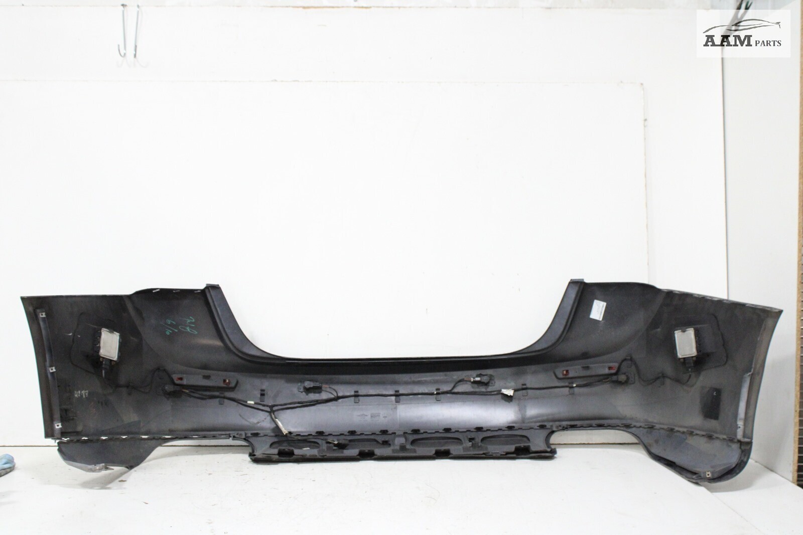 2017-21 MASERATI GHIBLI REAR BUMPER COVER W/ REFLECTOR LIGHTS & PARK SENSOR OEM
