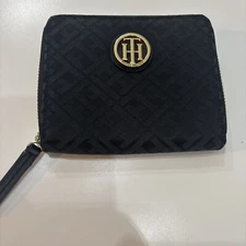Tommy Hilfiger Wallet Coin Card Case Black Fabric With Designer Logo Gold Zipper