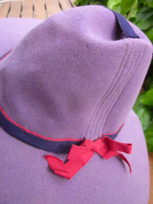 Chapeau Vintage Femme En Feutre Violet - Années 1935-1940 - Marque Le Monnier