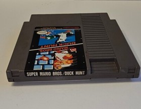 Super Mario Bros Duck Hunt AUTH 1st Ed 1985 NES CARTRIDGE Nintendo GAME W/SLEEVE