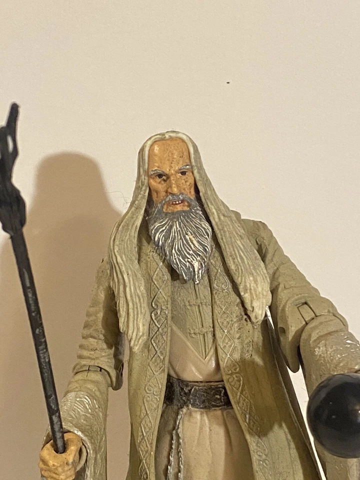 Lote original 2001 El Señor de los Anillos las Dos Torres Grima Lengua de Gusano y Sarumon Foto 2 de 4