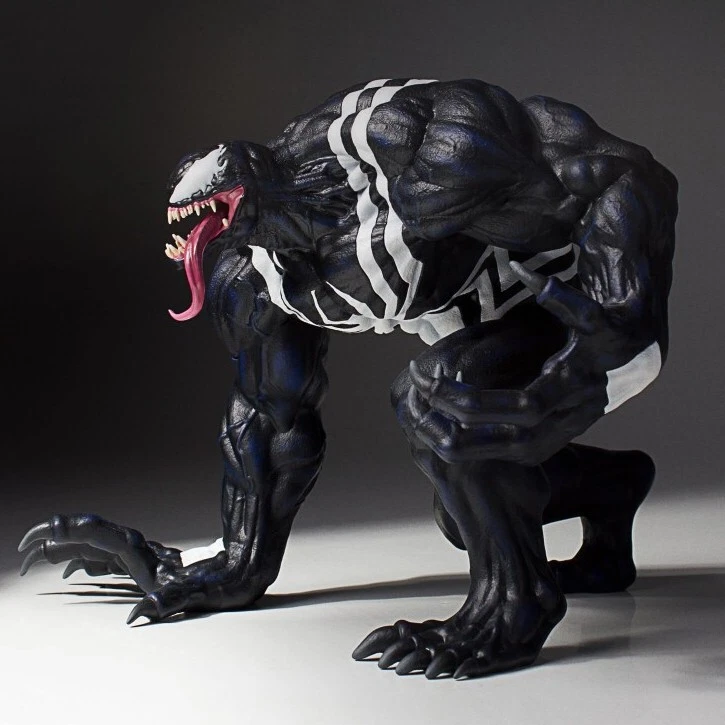 Estatua Gentle Giant Marvel Venom Collector's Gallery Nueva y En Stock Foto 3 de 4
