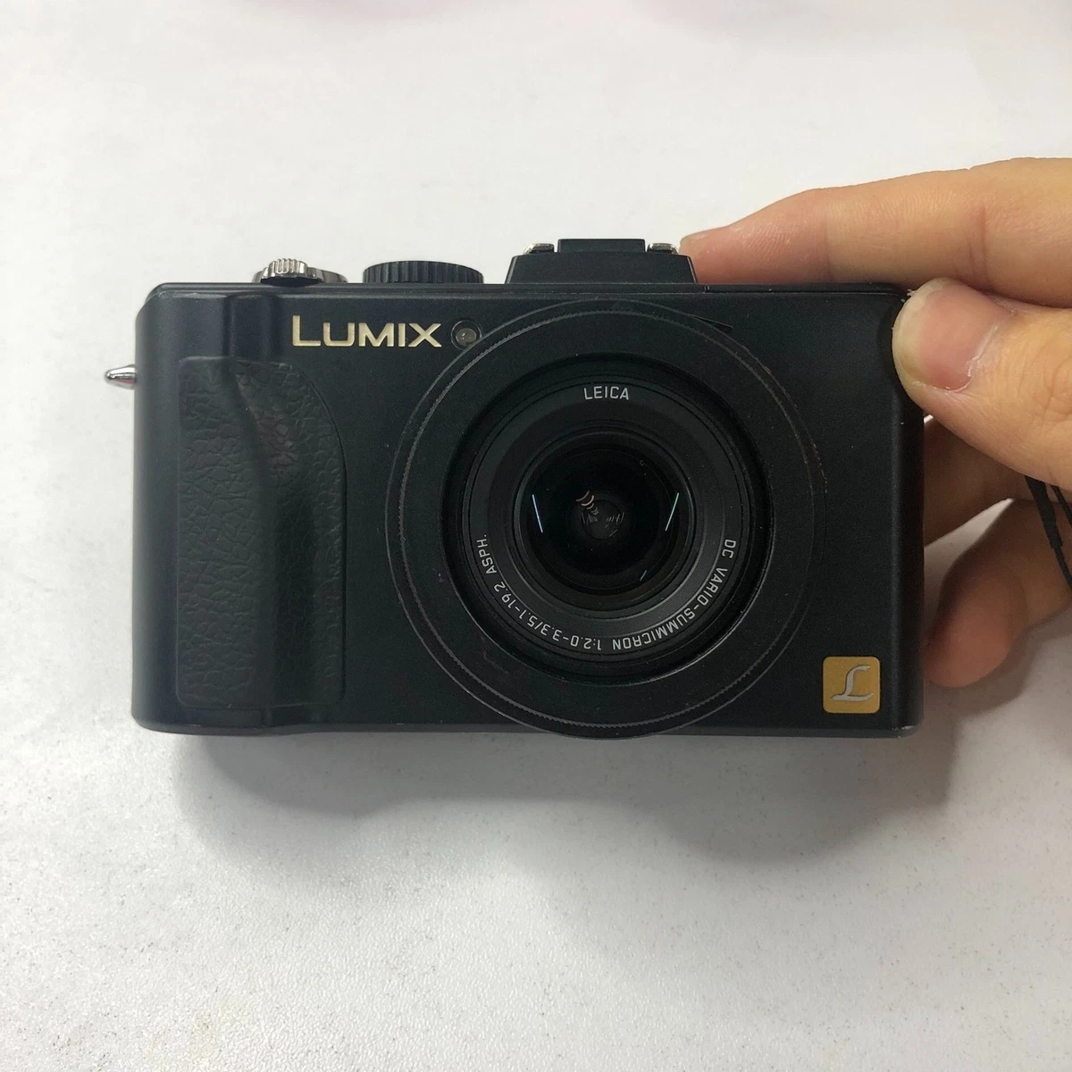 Panasonic Lumix DMC-FZ30 Appareil photo numérique 8 MP avec zoom Panasonic Lumix DMC-FZ30 Appareil photo numérique 8 MP avec zoom