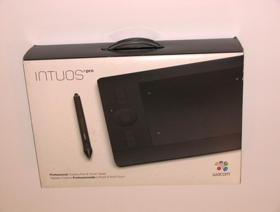 Wacom INTUOS Pro PTH-451 Professional Creative Pen & Touch Tablet Small