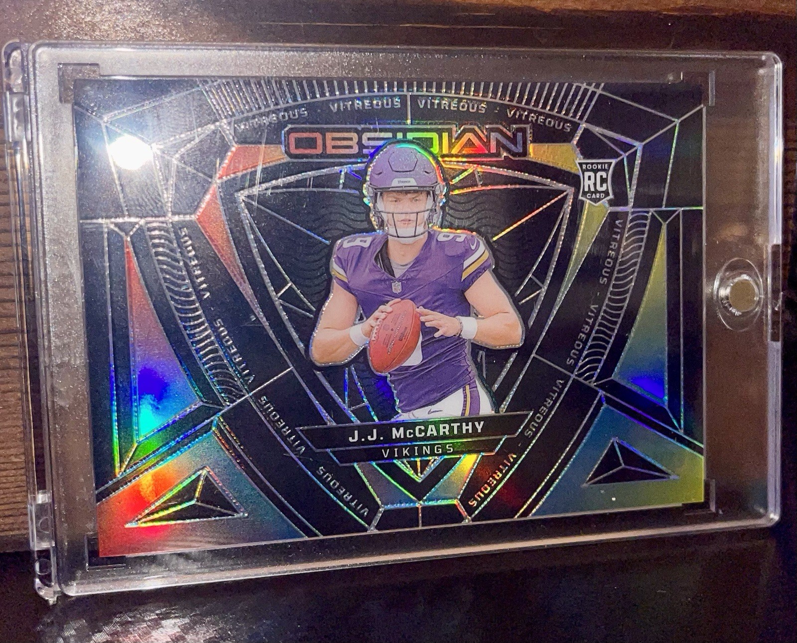 2024 Panini Obsidian - Vitreous J.J. McCarthy #11 (RC)