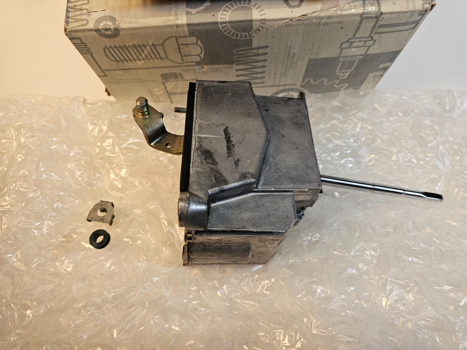 Maybach 57 Shifter assembly P/N A2402671824