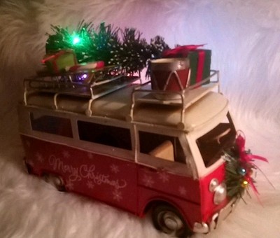 Exhart Holiday Van Lighted 10x7.5 Battery Operated, Vintage Style
