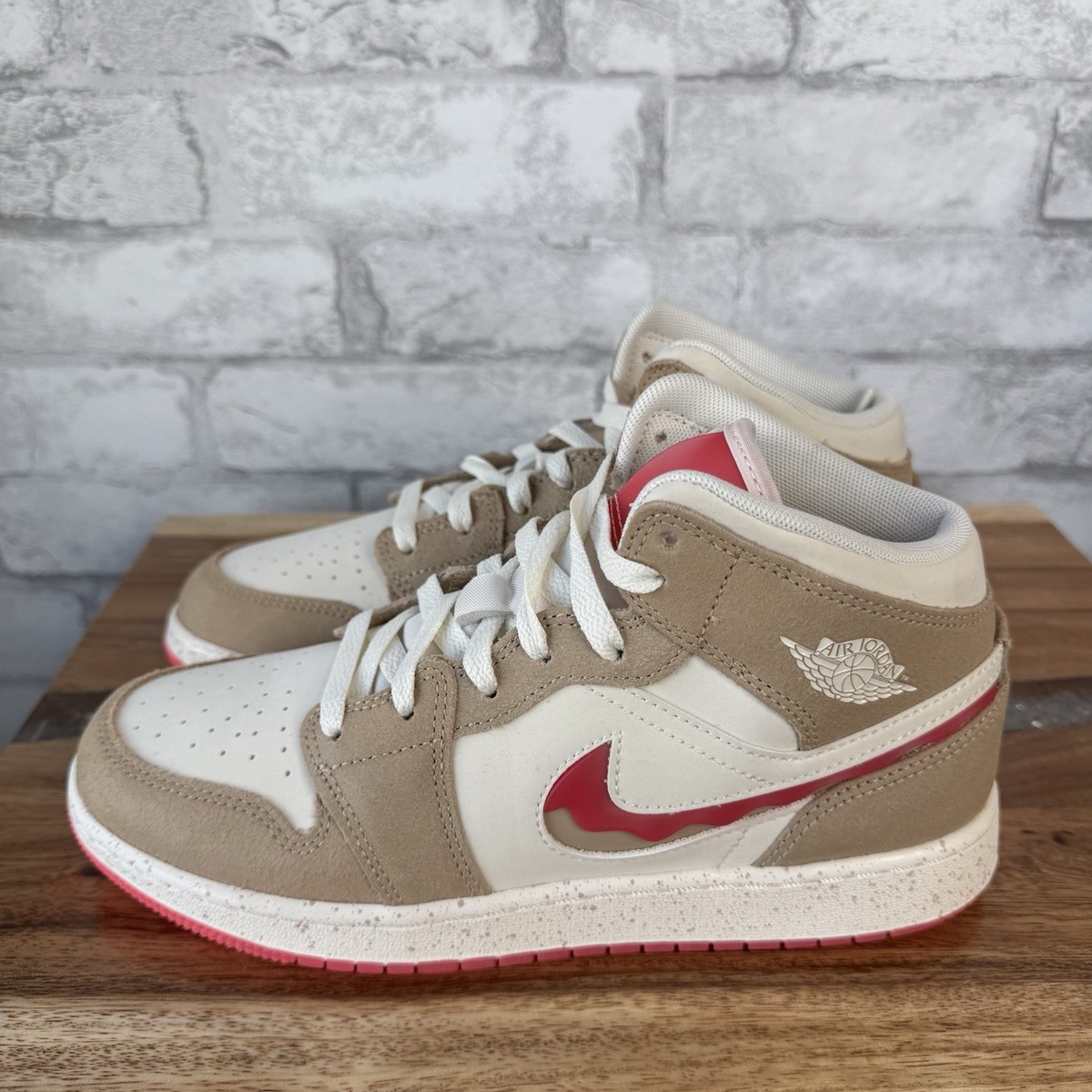 Nike Air Jordan 1 Mid SE (GS) Peanut Butter and Jelly Youth 6