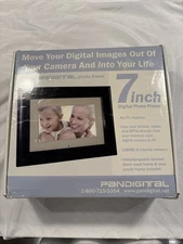 Pandigital 7" inch LCD Digital Photo Picture Frame W/Remote Control 