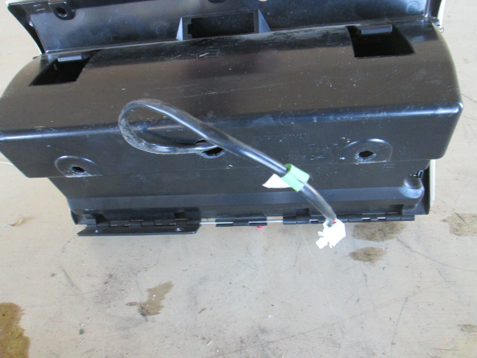 Maserati Quattroporte 05 - Glove Box - Avorio - 