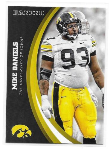 2017 Panini Collegiate Mike Daniels University of Iowa Team Collection - SP - Picture 1 of 2