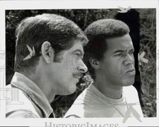 1970 Press Photo Stephen Boyd & Robert Hooks star in 