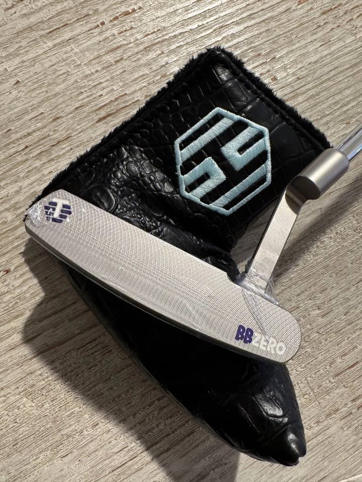 New Bettinardi Tour Issue BB0 En Fuego putter headcover T Hive 35 inch Tour Dept - Image 2 of 3