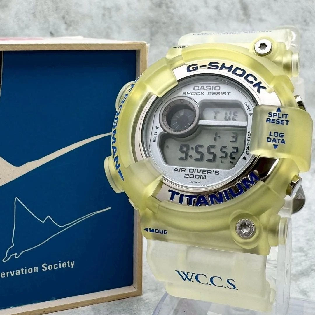 Цифровые наручные часы G-SHOCK FROGMAN титановый корпус - огромный