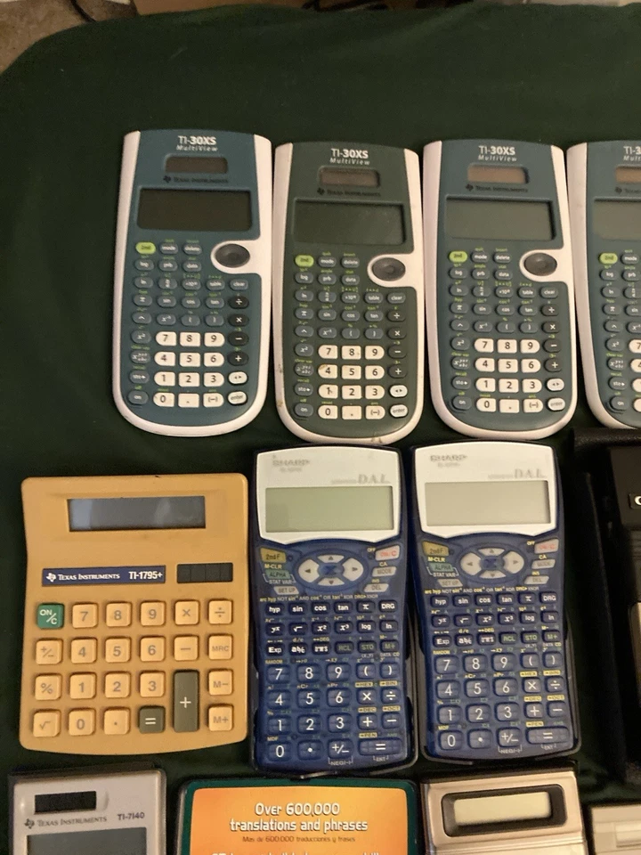 Lot of 52 Calculators Bus/Sci/Std - Not Working AS-IS Parts/Repair Some Vintage - Image 3 of 4