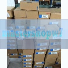 1PC New IN Box Omron R88M-1L1K530C Servo Motor