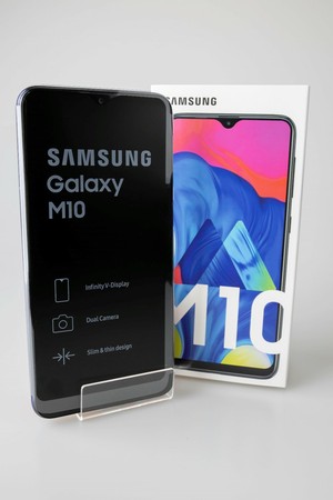 Samsung Galaxy M10 M105G 16GB GSM Factory Unlocked 13MP New