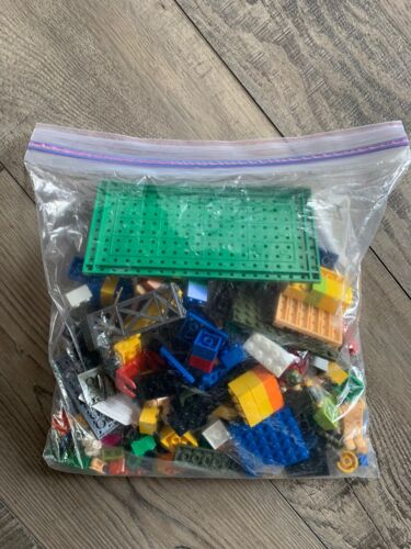 LEGO Bulk Lot of 1 Pound Bricks, Parts and Pieces Clean Genuine, 1 LB Grab Bag - Picture 2 of 4