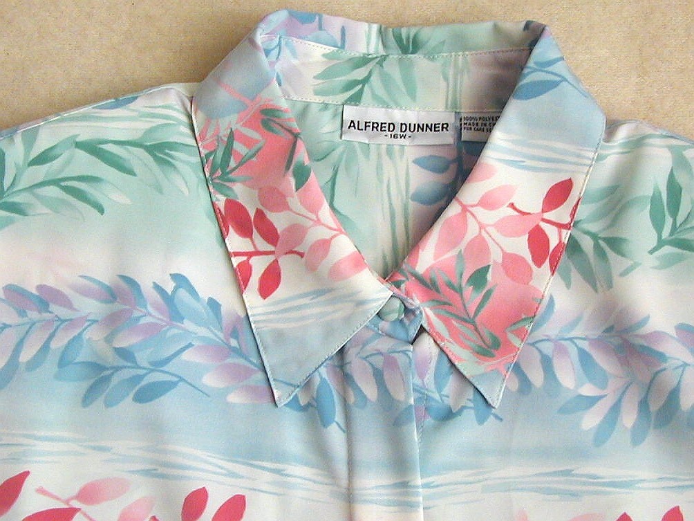 Alfred Dunner Multicolor Leaf Pattern Short Sleev… - image 1