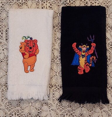 Vintage Disney Winnie The Pooh Tigger Halloween Hand Towels Set of 2 Pumpkin 