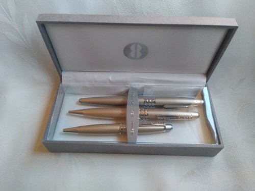 Set penne trio Bill Blass - penna a sfera, rollerball e mini - in custodia originale - Foto 1 di 3
