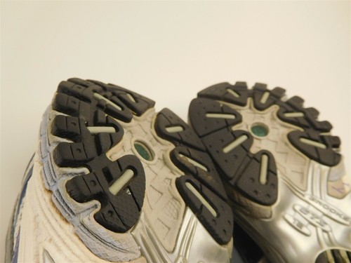 Brooks Womens Adrenaline GTS 12 Gray Blue Running Sneakers Shoes Size 10.5 B - Picture 8 of 10