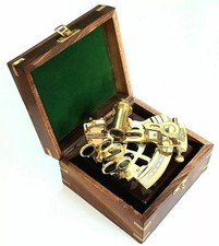 &bdquo;Antiker Messing-Taschensextant mit Holzkiste &ndash; Vintage-Geschenk f&uuml;r nautische