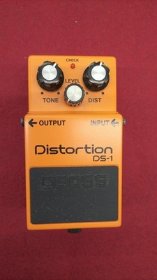 Boss DS-1 Distortion Pedal Hard Clipping Gain Tone Level Rock Metal Classic 1978