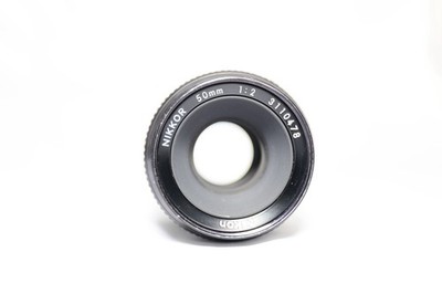 EXCELLENT Nikon NIKKOR 50mm F/2 NON Ai Prime Lens