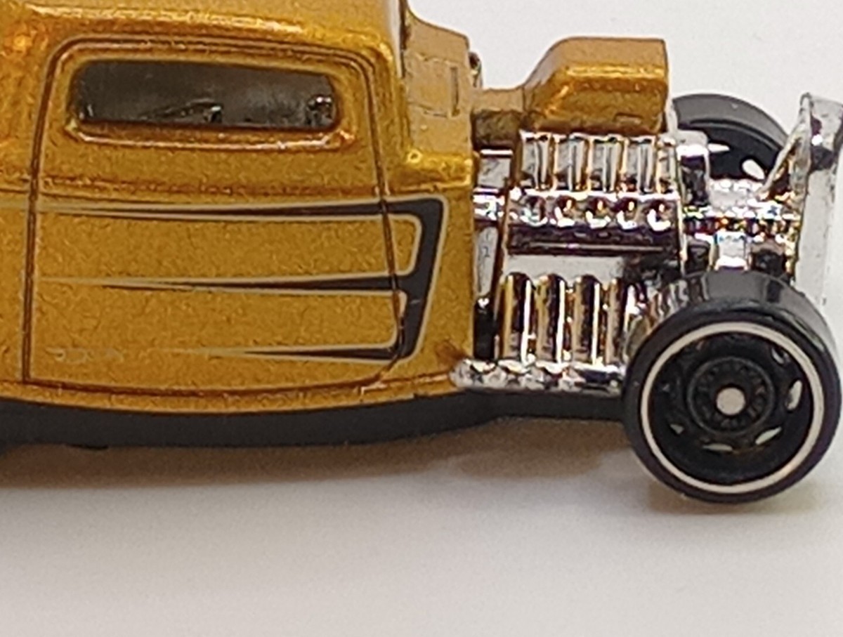 Vtg. 1997 Hot Wheels '32 Ford Coupe DTX84 Gold 1:64 Diecast | eBay