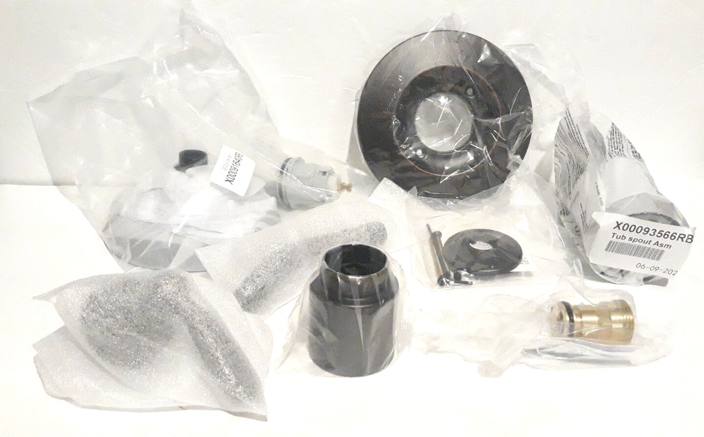 Delta T14432RB Woodhurst Tub Shower Trim Bronze Open Box