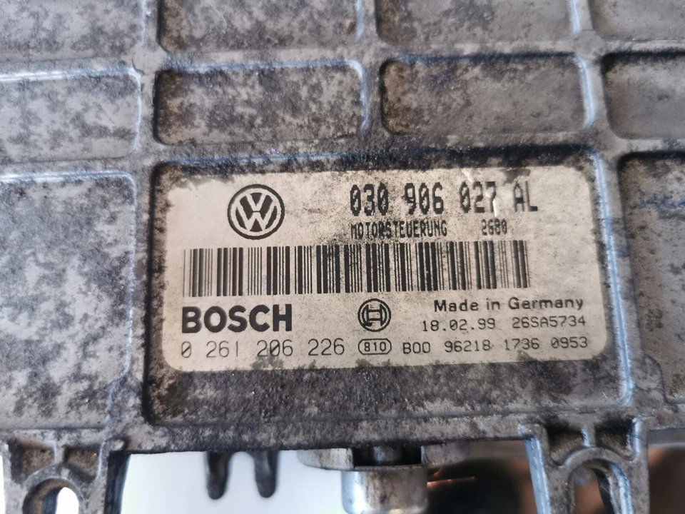 VW Lupo 6X 1,0 Centralina Motore 030906027AL - Immagine 4 di 4