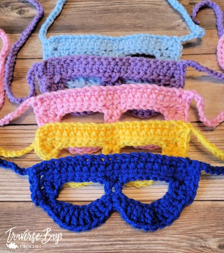 Crochet superhero mask PATTERN ONLY toddler child adult - Picture 4 of 4