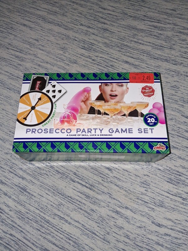 Prosecco 20 Piece Party Drinking Game Set 12 Glasses 6 Balls Cards Spinner Wheel