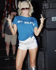 ‘Miley Cyrus’ Sexy Singer-Songwriter Famous Artist 8X10 Color Glossy “STUNNING!”