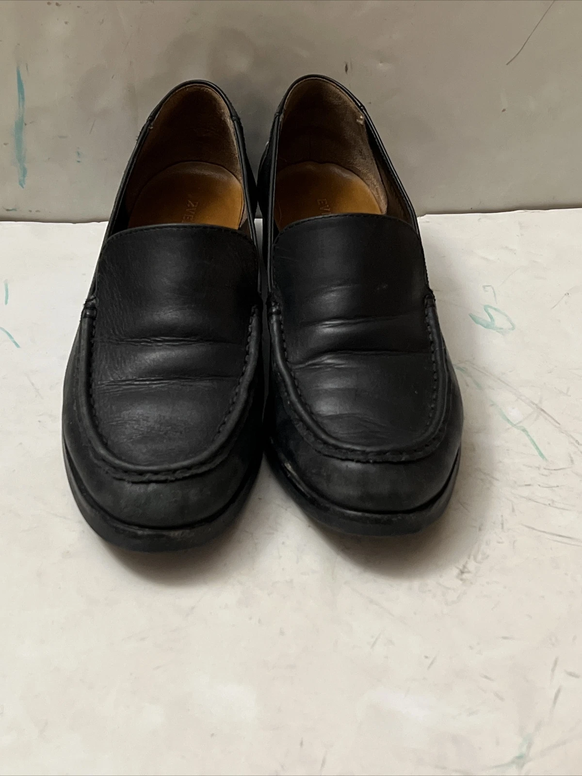 UGG EVERLANE MOCASSINO in pelle SCARPE DONNA taglia 8M NERO