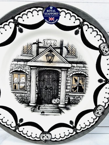 ROYAL STAFFORD Halloween HAUNTED HOUSE 1666 Witch DINNER PLATES Set Of 4 New - Picture 8 of 12