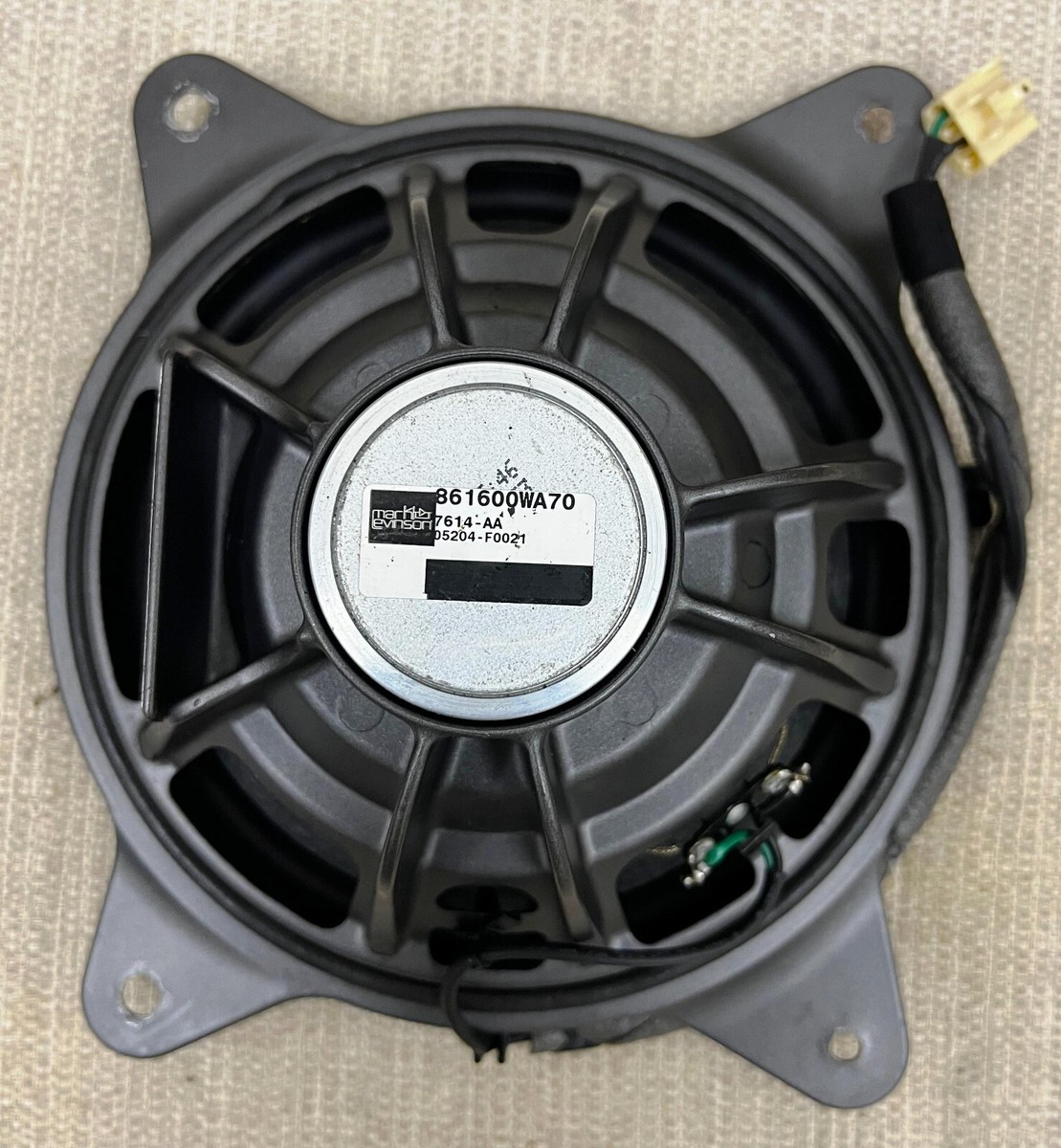 Toyota Crown GRS180 GRS182 GRS184 l Mark Levinson Woofer