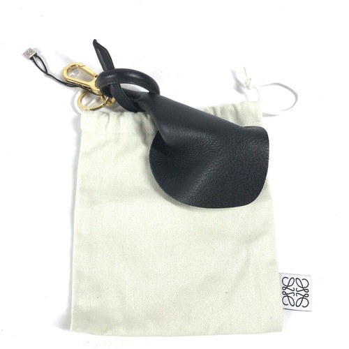 LOEWE logo Bag Charm Key Holder Leather Black - Picture 14 of 14