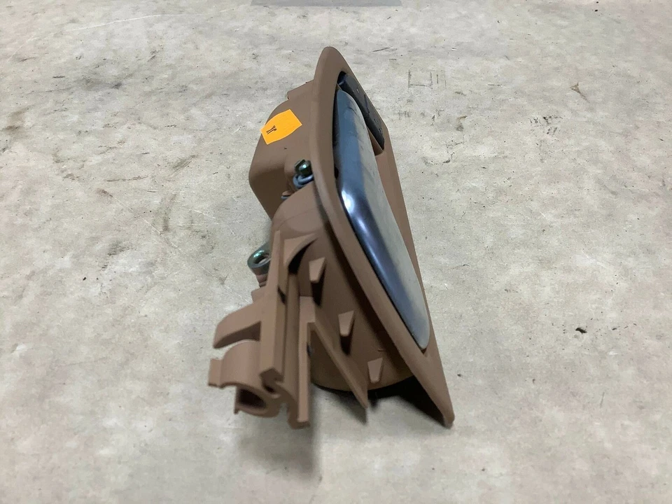 Audi A8 Quattro 2006 manija de puerta trasera derecha del lado del pasajero con interruptor de bloqueo OEM+ Foto 2 de 4