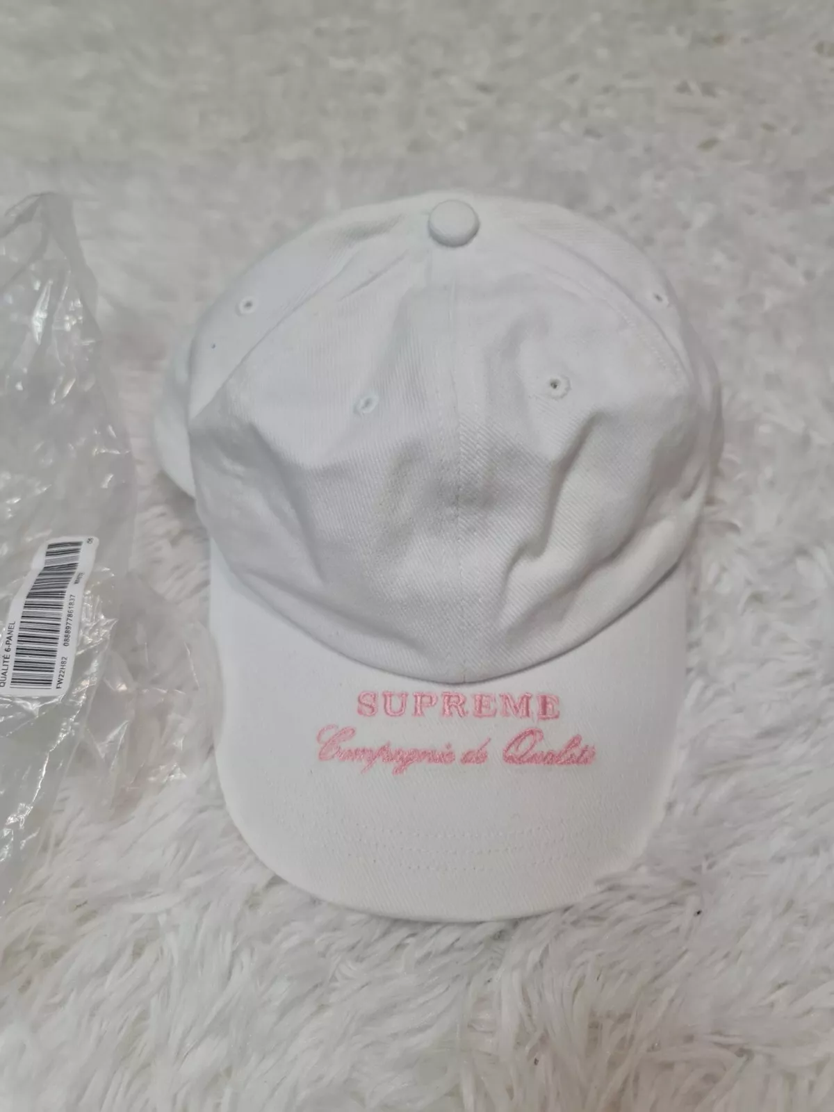 Chapeau blanc Supreme Qulite 6 panneaux